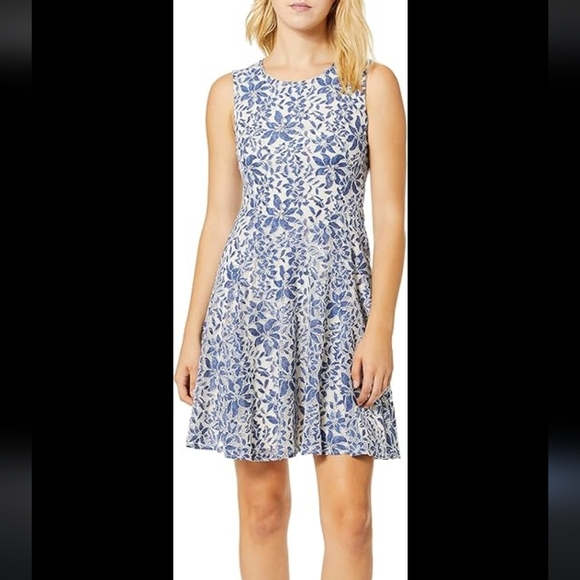 TOMMY Hilfiger Floral blue and cream Lace Blue Dress size 12 - Picture 11 of 11